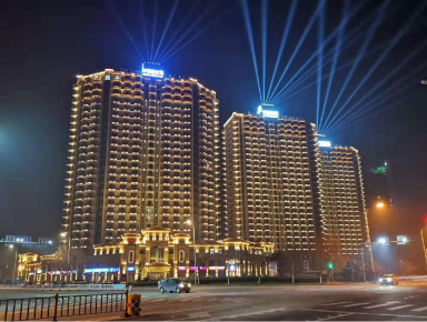 威海市華瀚大(da)湖公館樓體及週邊景觀亮化工(gong)程